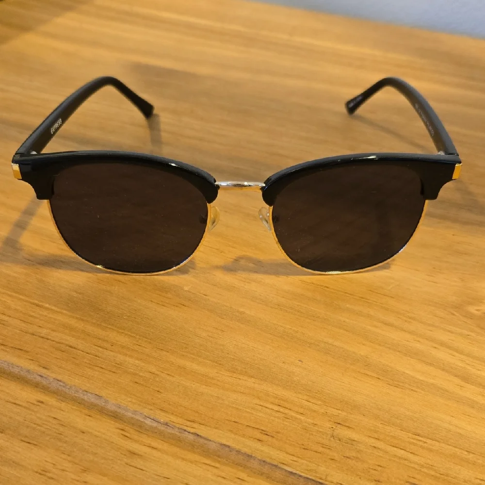 Express Black and Gold Sunglasses - Picture 1 of 5